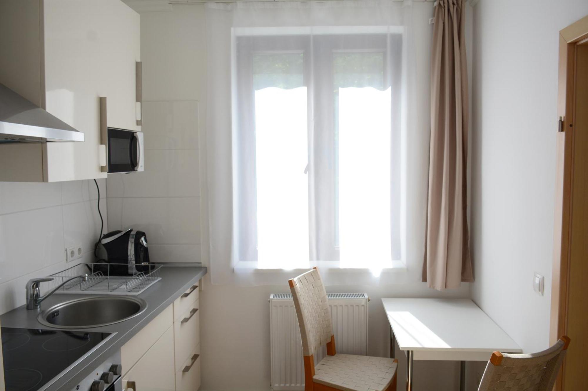 Gaestehaus Coco Krems an der Donau Bagian luar foto
