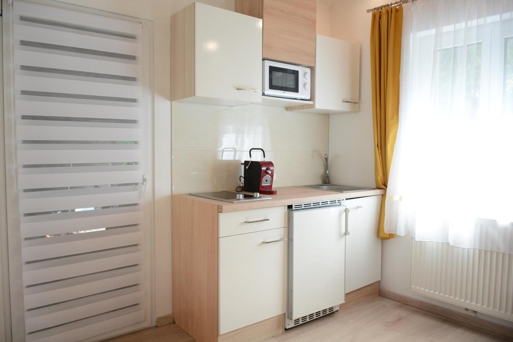 Gaestehaus Coco Krems an der Donau Bagian luar foto